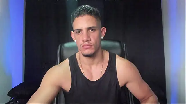 jhonnysnow17 online show from October 7, 9:12 pm