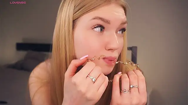 EllenReeves online show from February 28, 12:42 pm