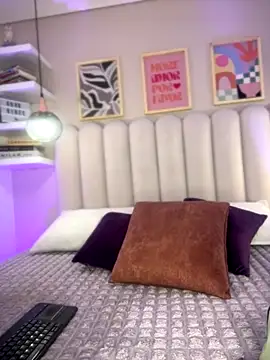 cute  cherry  online show from November 1, 7:49 pm