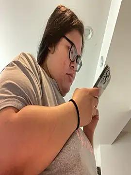 LiverandBrat77 online show from November 26, 5:58 pm