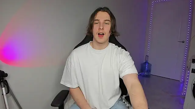 Vincent Strong online show from December 20, 1:43 pm