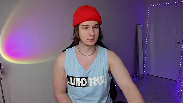 Vincent Strong online show from March 9, 1:14 am