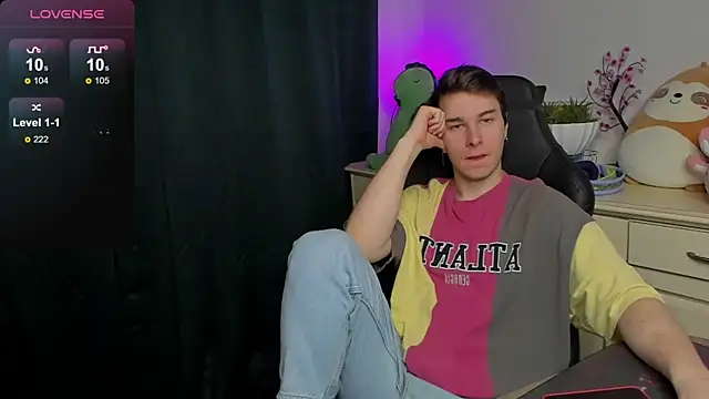 Vincent Strong online show from September 20, 8:26 am