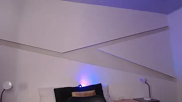 hot little bunny online show from February 27, 11:59 pm