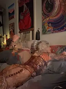 Snapshot of Terrafirma chatting on September 14, 4:22 am Terrafirma online show from September 14, 4:22 am