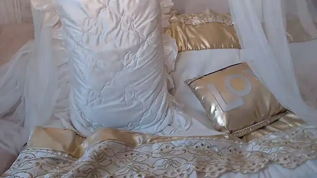 Mia-Montal777 online show from February 3, 1:08 pm