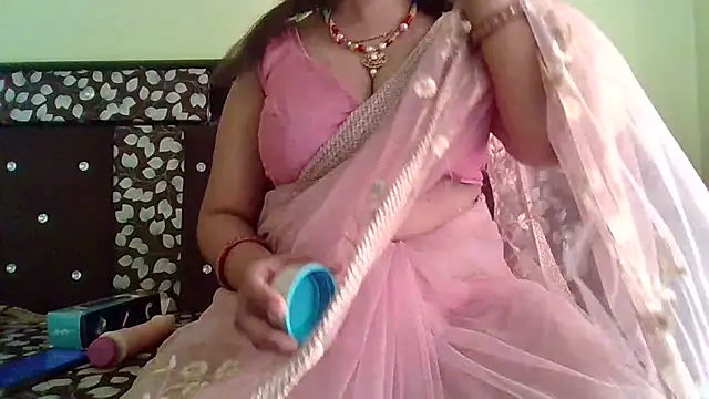 NautyBabe online show from March 9, 11:03 am