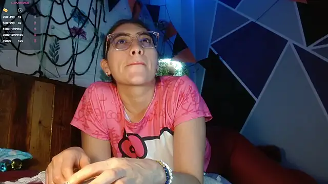 DaMikaela  online show from October 17, 7:27 pm