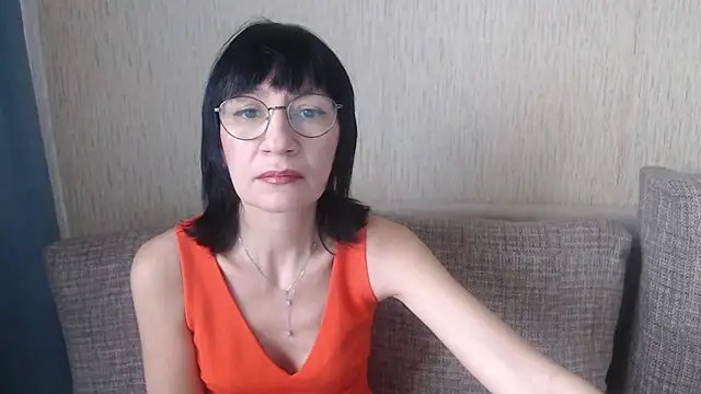 Erica95Bloom online show from October 16, 8:04 am