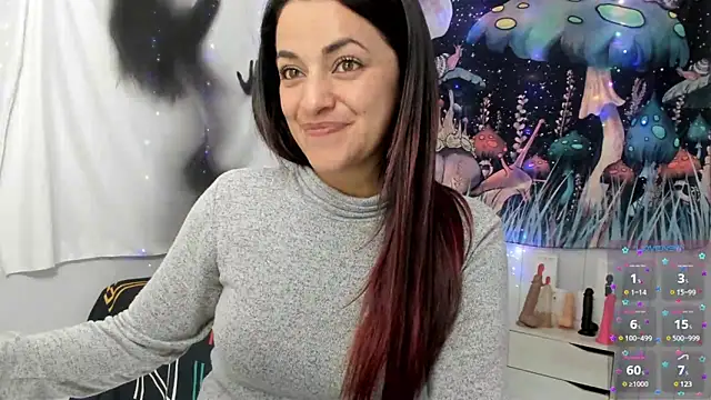 Snapshot of LovelyAzucena chatting on February 18, 9:09 pm LovelyAzucena online show from February 18, 9:09 pm