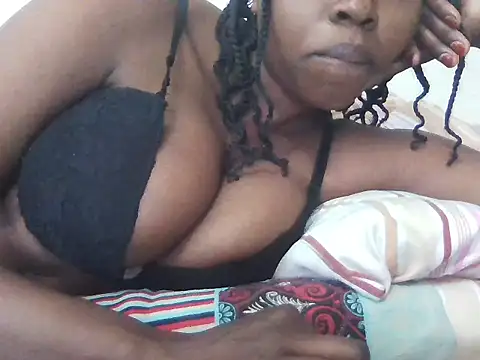 Snapshot of Sexxy_blush1 chatting on September 22, 6:15 am Sexxy blush1 online show from September 22, 6:15 am