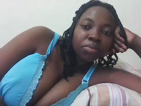 Snapshot of Sexxy_blush1 chatting on October 10, 6:45 am Sexxy blush1 online show from October 10, 6:45 am