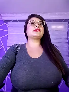 MiiaaJoness online show from February 27, 6:20 pm