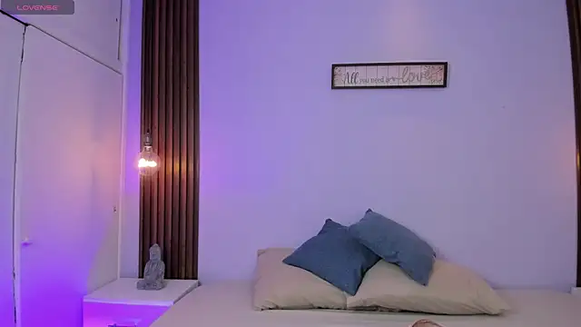 ayy falcon online show from March 19, 7:38 pm