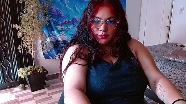 girl milk2 online show from January 28, 6:17 pm