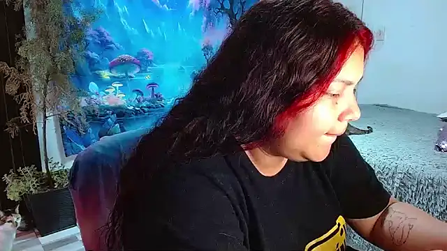 girl milk2 online show from February 3, 12:25 pm