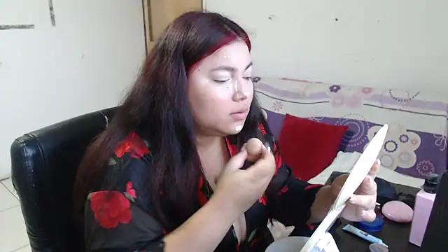 girl milk2 online show from February 19, 12:11 pm