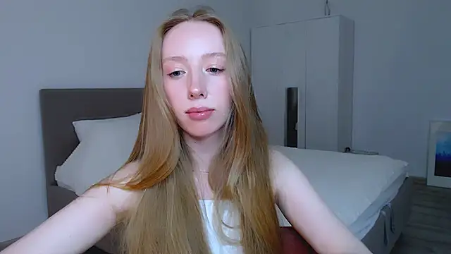 Luna insniity online show from December 8, 2:18 am