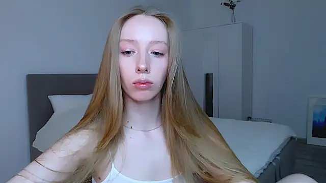 Luna insniity online show from January 9, 11:34 pm