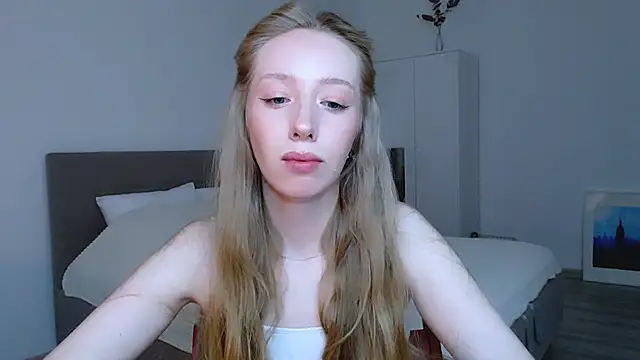 Luna insniity online show from February 13, 7:52 pm