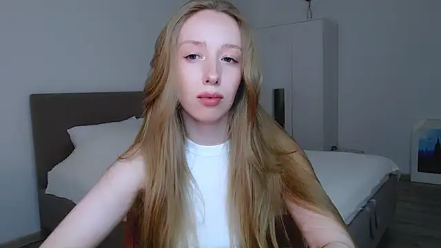 Luna insniity online show from February 26, 6:54 pm