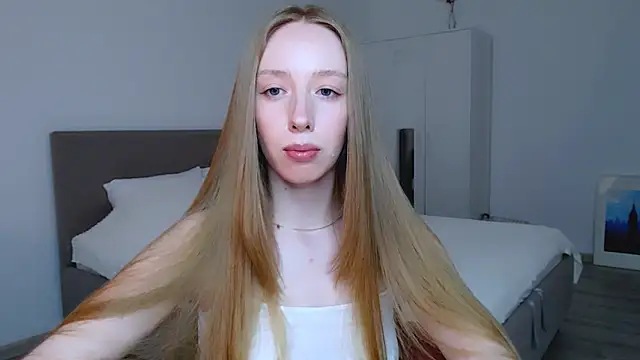 Luna insniity online show from March 1, 9:59 pm