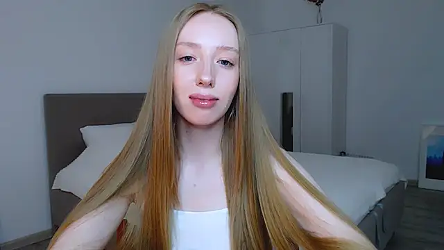 Luna insniity online show from March 3, 10:31 pm