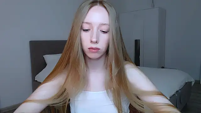 Luna insniity online show from March 12, 8:31 pm