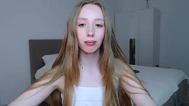 Luna insniity online show from March 20, 9:56 pm