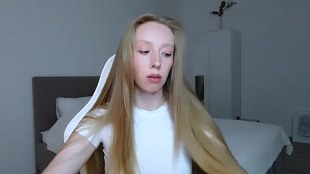 Luna insniity online show from September 9, 8:41 pm