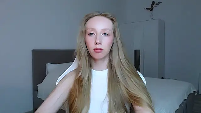 Luna insniity online show from September 13, 7:02 pm