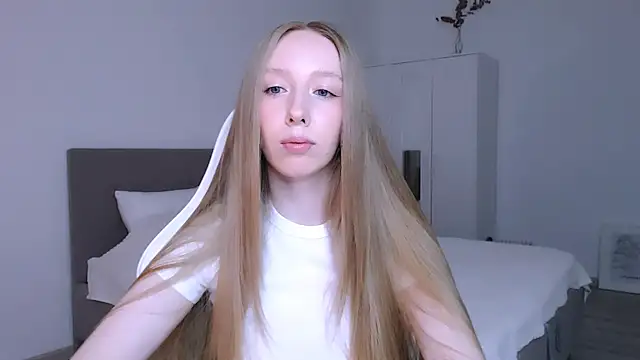 Luna insniity online show from November 22, 7:57 pm