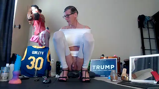 Taylorsexbot online show from December 23, 7:41 pm