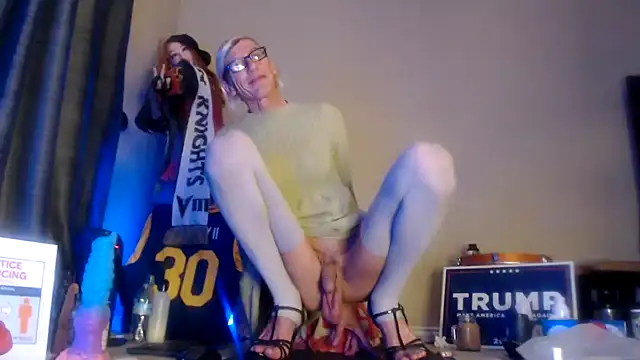 Taylorsexbot online show from January 4, 3:29 am