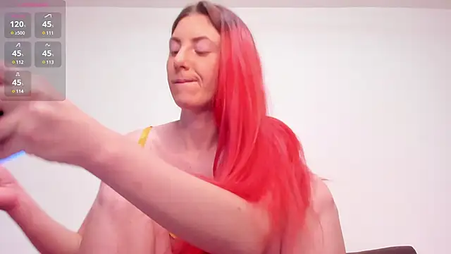 Snapshot of baby_ivy chatting on December 10, 7:37 am baby ivy online show from December 10, 7:37 am