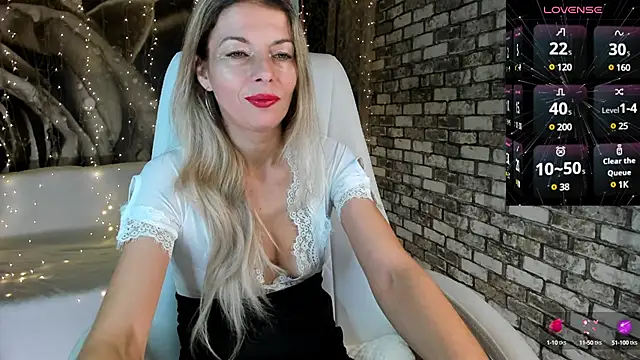 Eva Melow online show from January 26, 7:31 pm