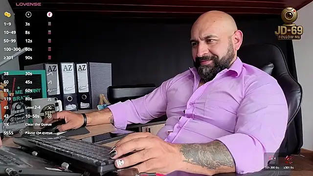 JD-69 online show from October 28, 5:48 pm