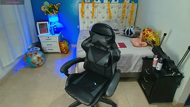 Snapshot of Eylend_Lisboa chatting on February 1, 1:09 pm Eylend Lisboa online show from February 1, 1:09 pm