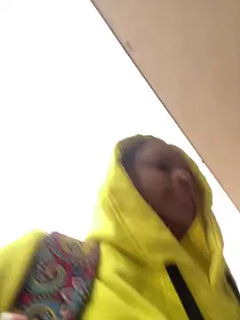 Snapshot of Eylend_Lisboa chatting on February 25, 12:13 pm Eylend Lisboa online show from February 25, 12:13 pm