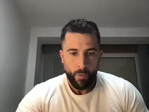 Snapshot of alex877x chatting on December 6, 8:15 am alex877x online show from December 6, 8:15 am