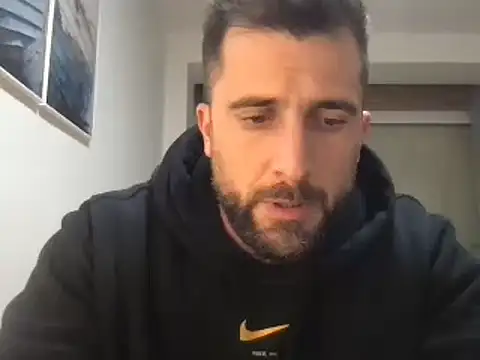 Snapshot of alex877x chatting on December 21, 4:14 pm alex877x online show from December 21, 4:14 pm