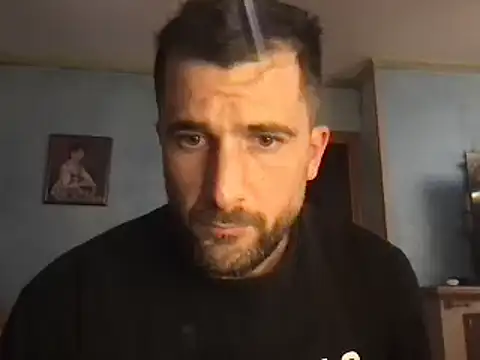 Snapshot of alex877x chatting on January 13, 12:45 pm alex877x online show from January 13, 12:45 pm