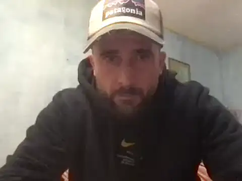 Snapshot of alex877x chatting on January 14, 5:12 pm alex877x online show from January 14, 5:12 pm