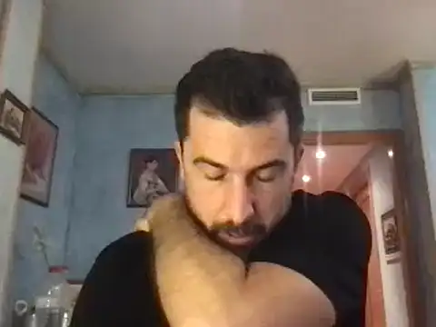 Snapshot of alex877x chatting on January 26, 10:55 am alex877x online show from January 26, 10:55 am