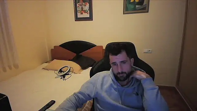 Snapshot of alex877x chatting on March 22, 8:48 pm alex877x online show from March 22, 8:48 pm