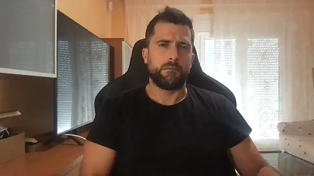 Snapshot of alex877x chatting on September 10, 7:19 am alex877x online show from September 10, 7:19 am