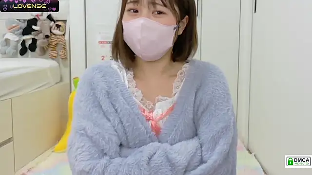 SUZU  online show from March 19, 10:09 pm