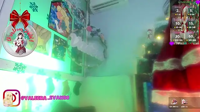 Snapshot of Valeera_Evans8 chatting on December 25, 8:51 am Valeera Evans8 online show from December 25, 8:51 am