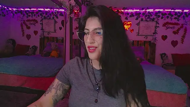 azahar  ziiz online show from September 18, 10:56 pm