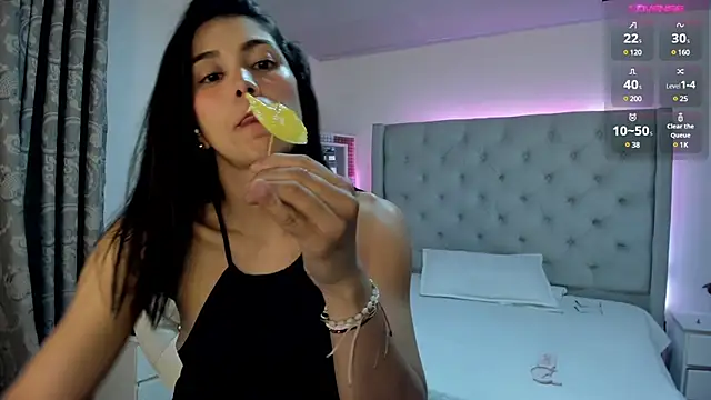 andykiuty online show from March 20, 7:57 pm